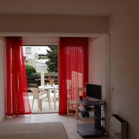 Cap Nat International - Port Nature Colline Village Naturiste Apartment